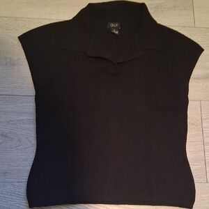 UE Women's Elegant Black Button Down Shirt